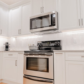 Pristine Townhome Kitchen and Bathroom