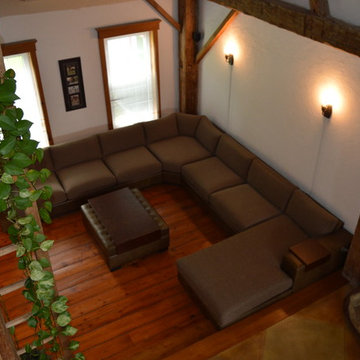 TOM  SECTIONAL
