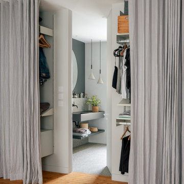 Facet House Master En-Suite