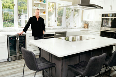 Example of a 1950s kitchen design in Bridgeport