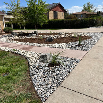 Patios, pergolas, xeriscaping and fence projects