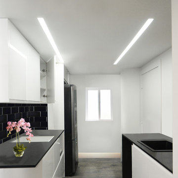 Color Changing Soffit and Linear Lighting Design