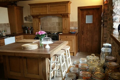 Inspiration for a small traditional kitchen in Other with shaker cabinets.