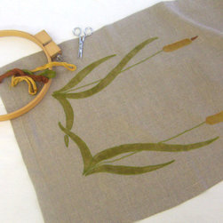 Cat Tail Table Runner - Home Improvement