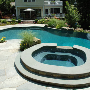 Natural Stone Vanishing Edge