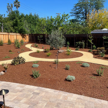 Circular Grove