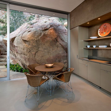 Mountain Drive Cabana