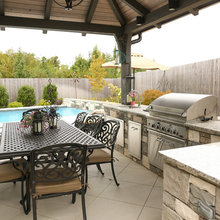 Outdoor Kitchen