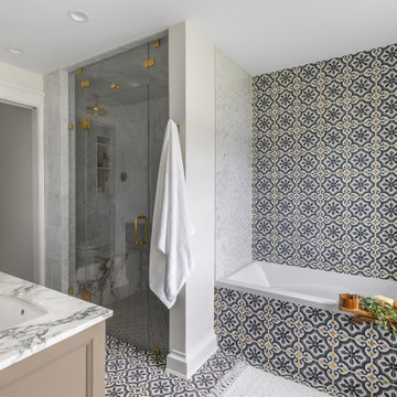 Elegant New England Primary Bathroom