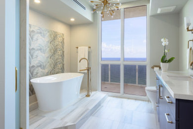 Example of a transitional bathroom design in Miami