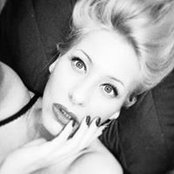 Masha Re's photo
