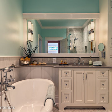 1900’s Cottage Bath - 80’s Redo Redone in Historic Franklin, TN