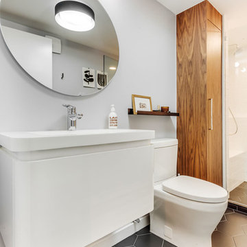 Contemporary Bathroom Remodel
