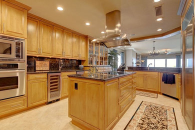 Photo of a kitchen in Tampa.