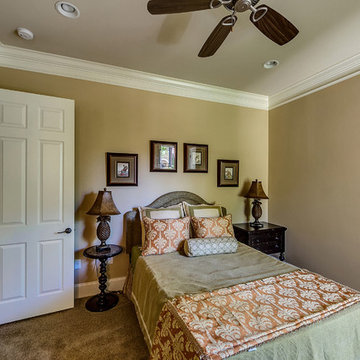 3421 Ravenwood