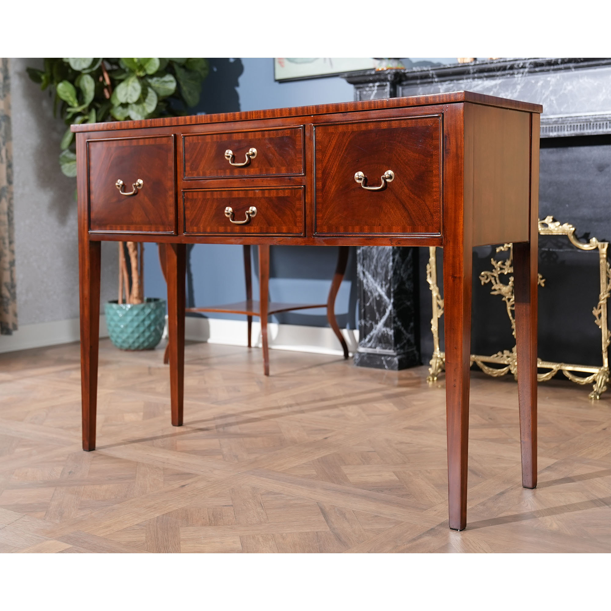 Small Tapered Leg Mahogany Sideboard