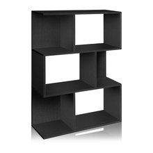 living room-black and white