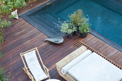 Trendy pool photo in Tel Aviv