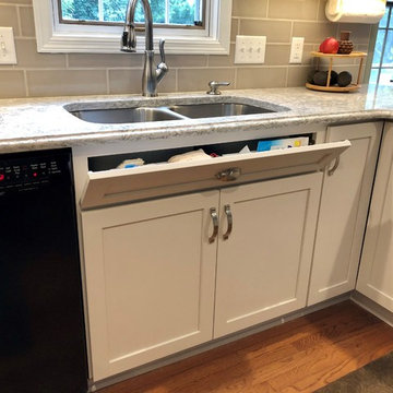 Bettendorf IA Kitchen Remodel Dura Supreme Linen White Cambria Berwyn