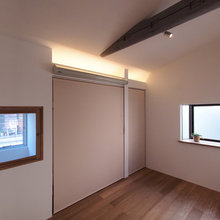 closet door