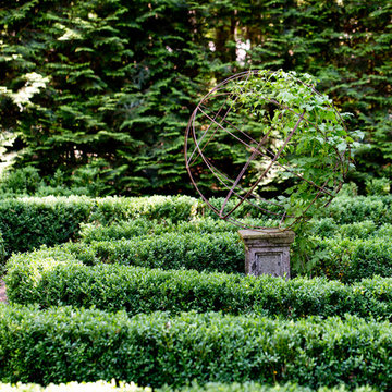 My Houzz: Classic Garden Style for a 1745 Connecticut Farmhouse