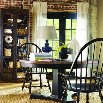Hooker Furniture Sanctuary Collection 60 in Round Pedestal Dining Table - Ebony