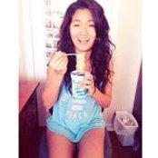 Renee Yus foto