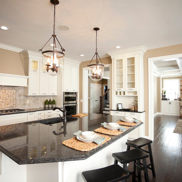 Transitional Boxwood Kitchen