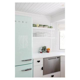 Tupelo - Beach Style - Kitchen - Nashville - by Crowell + Co. Interiors ...