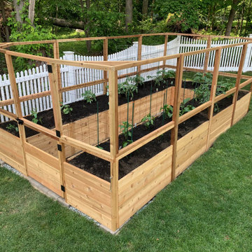 8ft x 16ft Garden in a Box with Deer Fence