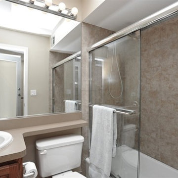 1927 N. Mohawk