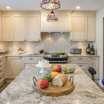Traditional Downsview Kitchen