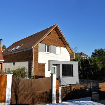 Vue depuis la rue de la rénovation extension