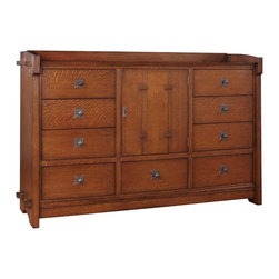 Stickley 9-Drawer Master Dresser 89-936 - Products