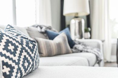 Example of a transitional family room design in Toronto