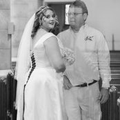 Amber Thurwanger Wallace's photo