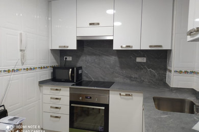 Reforma de Cocina Blanca en Valencia