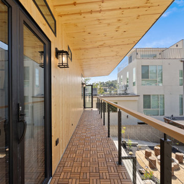 Modern ADU w/ Art Gallery & Rooftop Deck- NextGen Home Builders in Highland Park