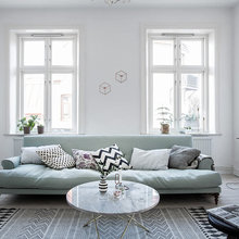 Eastis living room