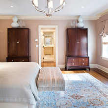 Armonk Luxurious Master Bedroom Suite Klassisch