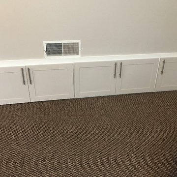 Chinchilla Dr. Custom Cabinets