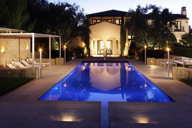 Example of a tuscan pool design in Orange County