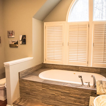 Tub Niche