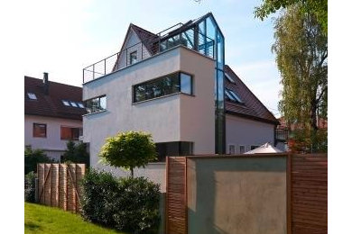 This is an example of a contemporary home in Munich.