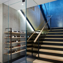 HILTON: Wine Cellar
