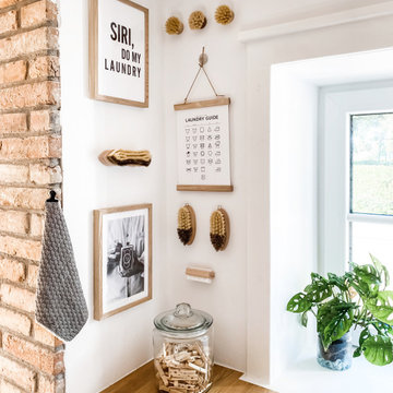 Waschküche in Landhausstil mit IKEA Möbel