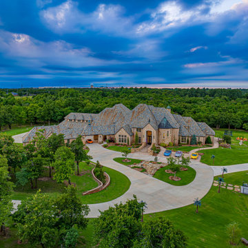 Oklahoma City Luxury Estate Mansion - Wyatt Poindexter - The Agency OKC