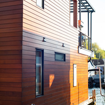 South Lake Union Houseboat.