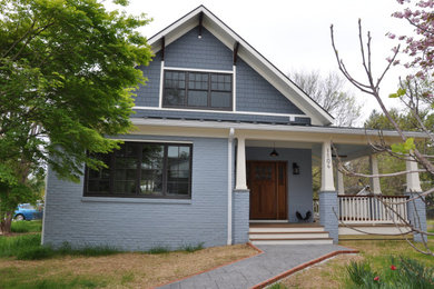 Inspiration for a mid-sized craftsman home design remodel in Other