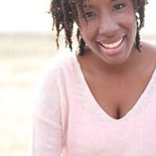 Dani Robertson's photo